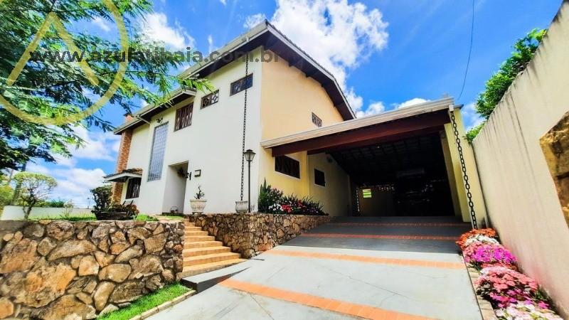 Casa de Condomínio à venda com 3 quartos, 354m² - Foto 1