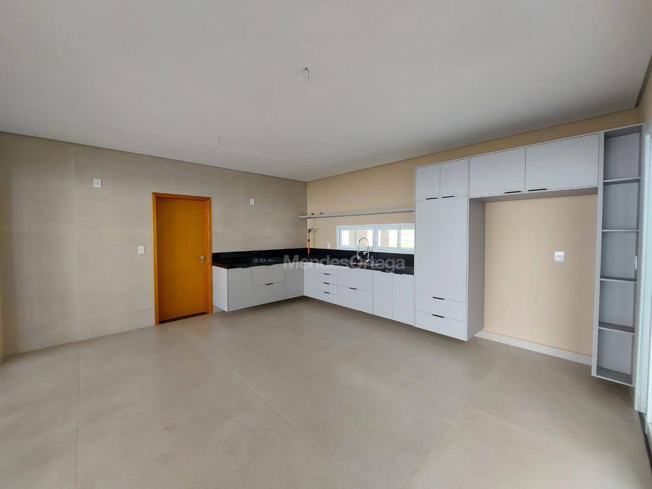 Casa de Condomínio à venda e aluguel com 4 quartos, 394m² - Foto 14