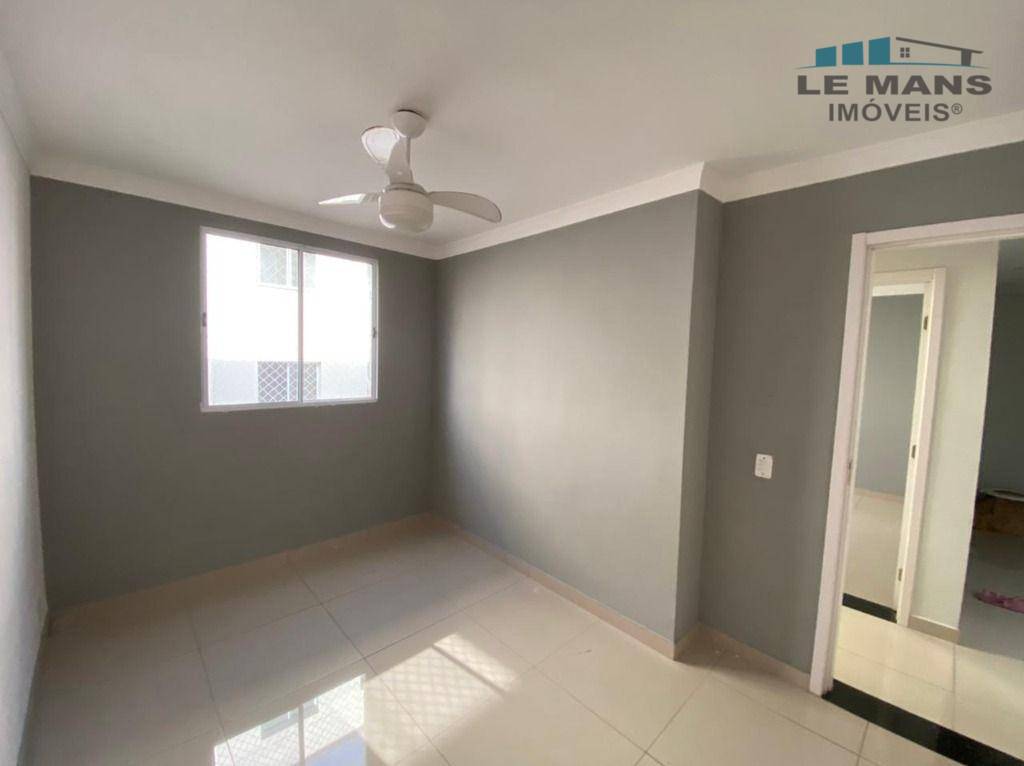 Apartamento à venda com 2 quartos, 45m² - Foto 11