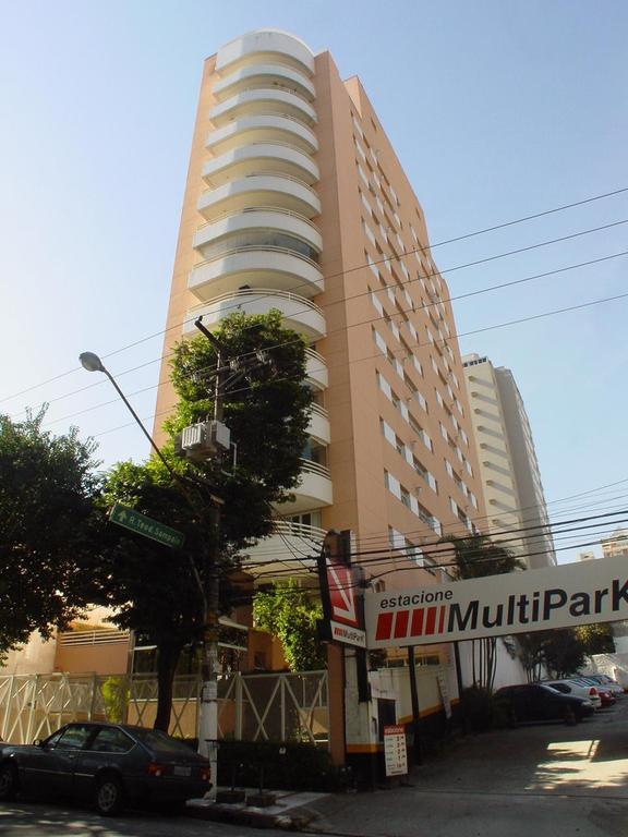 Apartamento à venda com 4 quartos, 270m² - Foto 1