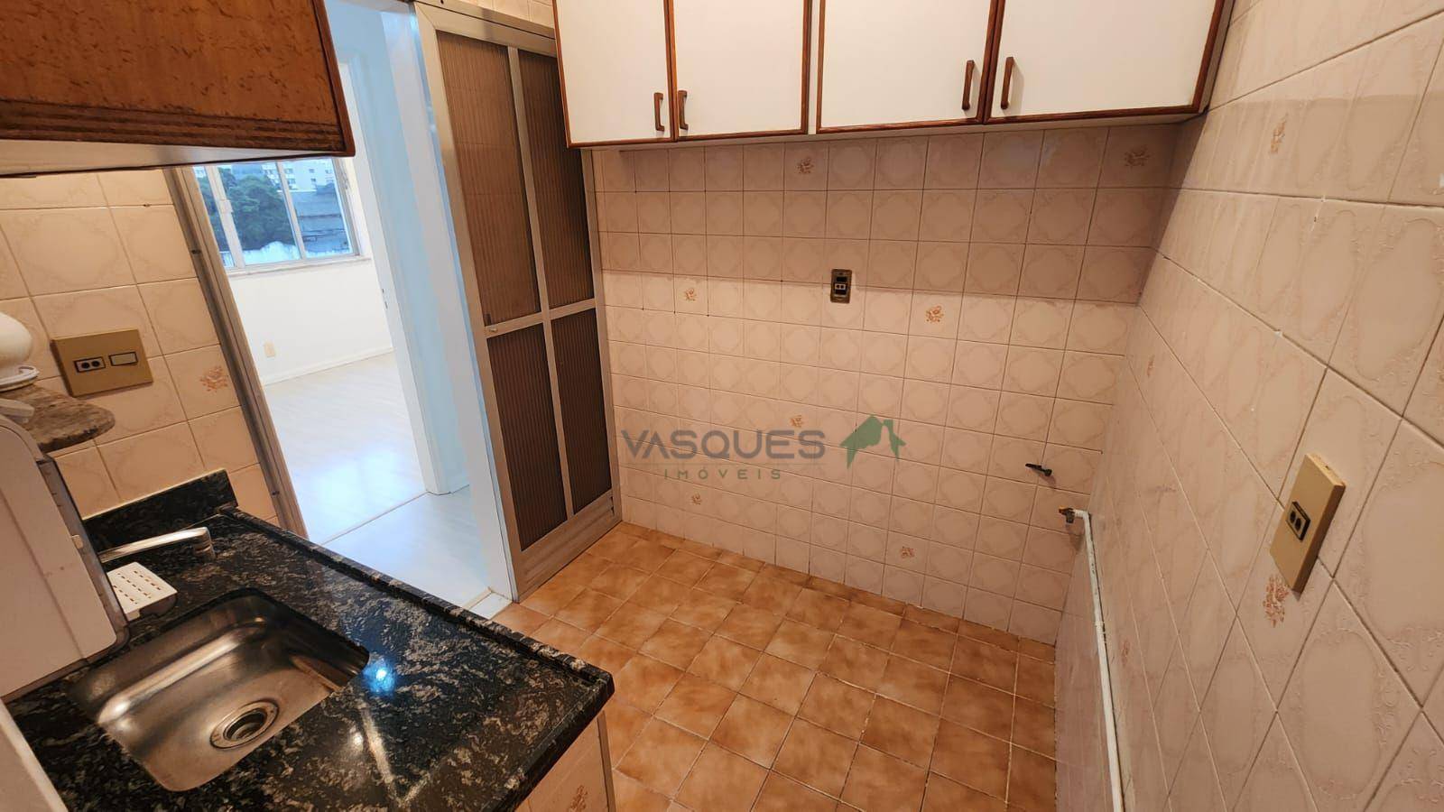 Apartamento à venda com 2 quartos, 43m² - Foto 9