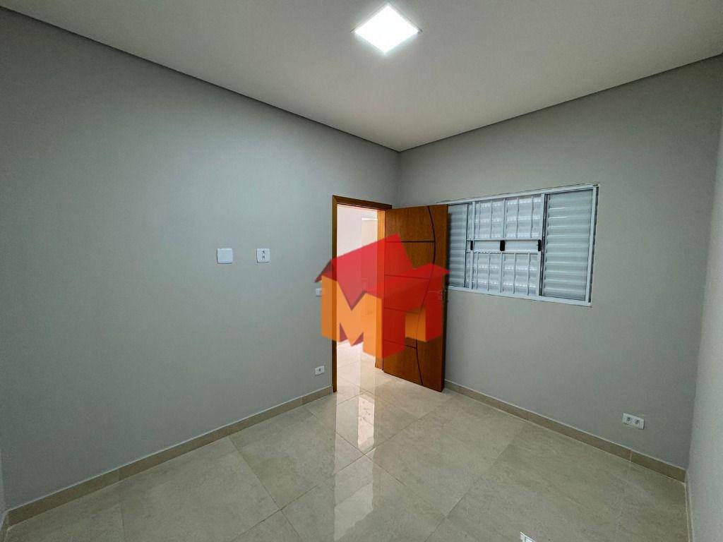 Casa para alugar com 3 quartos, 130m² - Foto 15