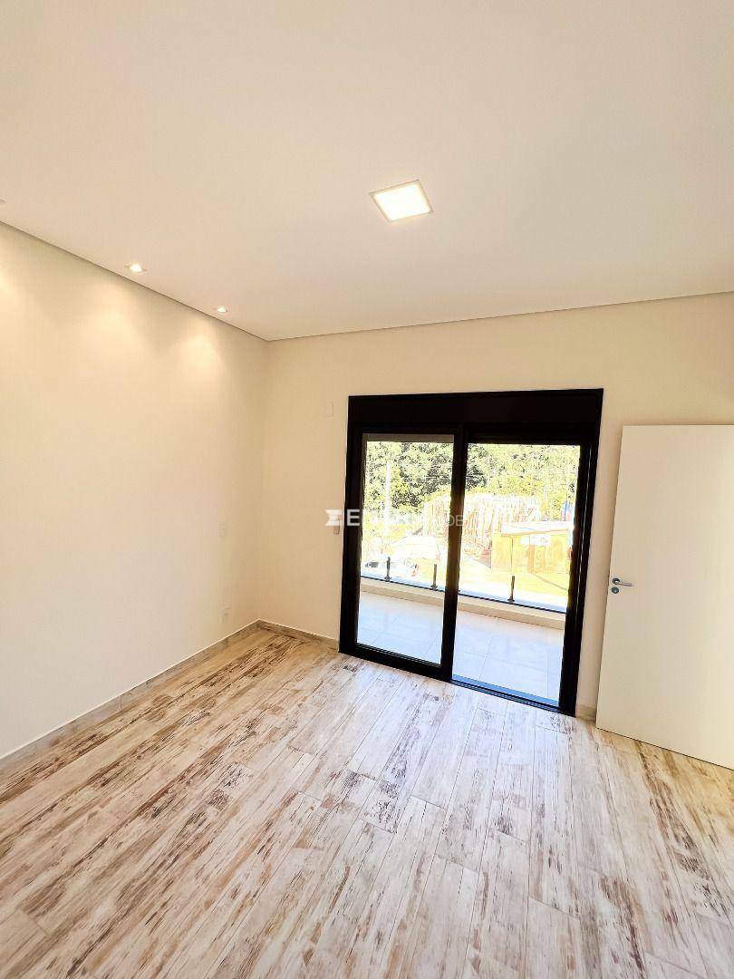 Casa de Condomínio à venda com 3 quartos, 239m² - Foto 10