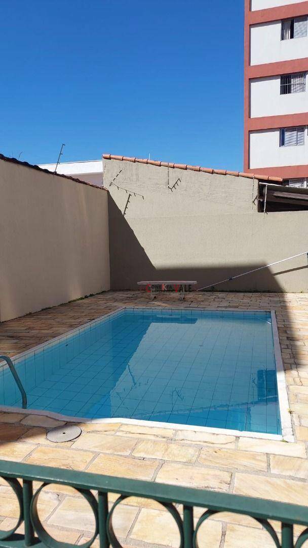 Apartamento à venda com 3 quartos, 88m² - Foto 2