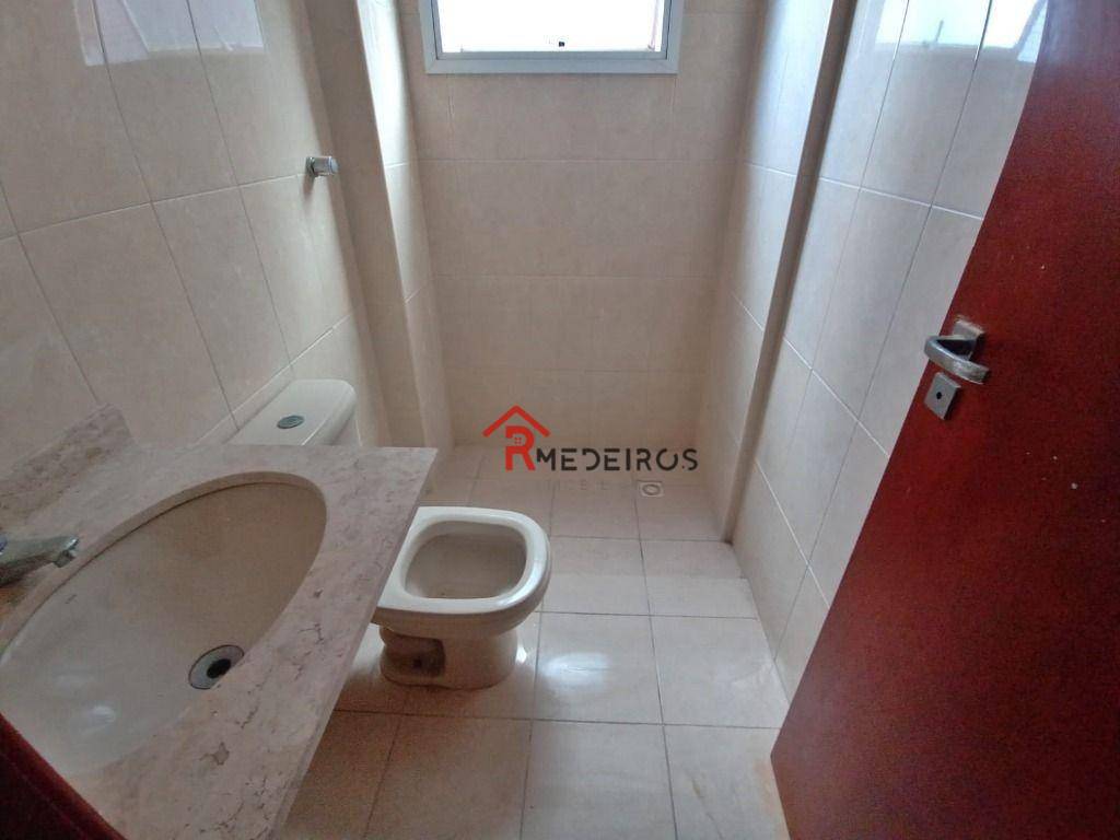 Apartamento à venda com 2 quartos, 80m² - Foto 18