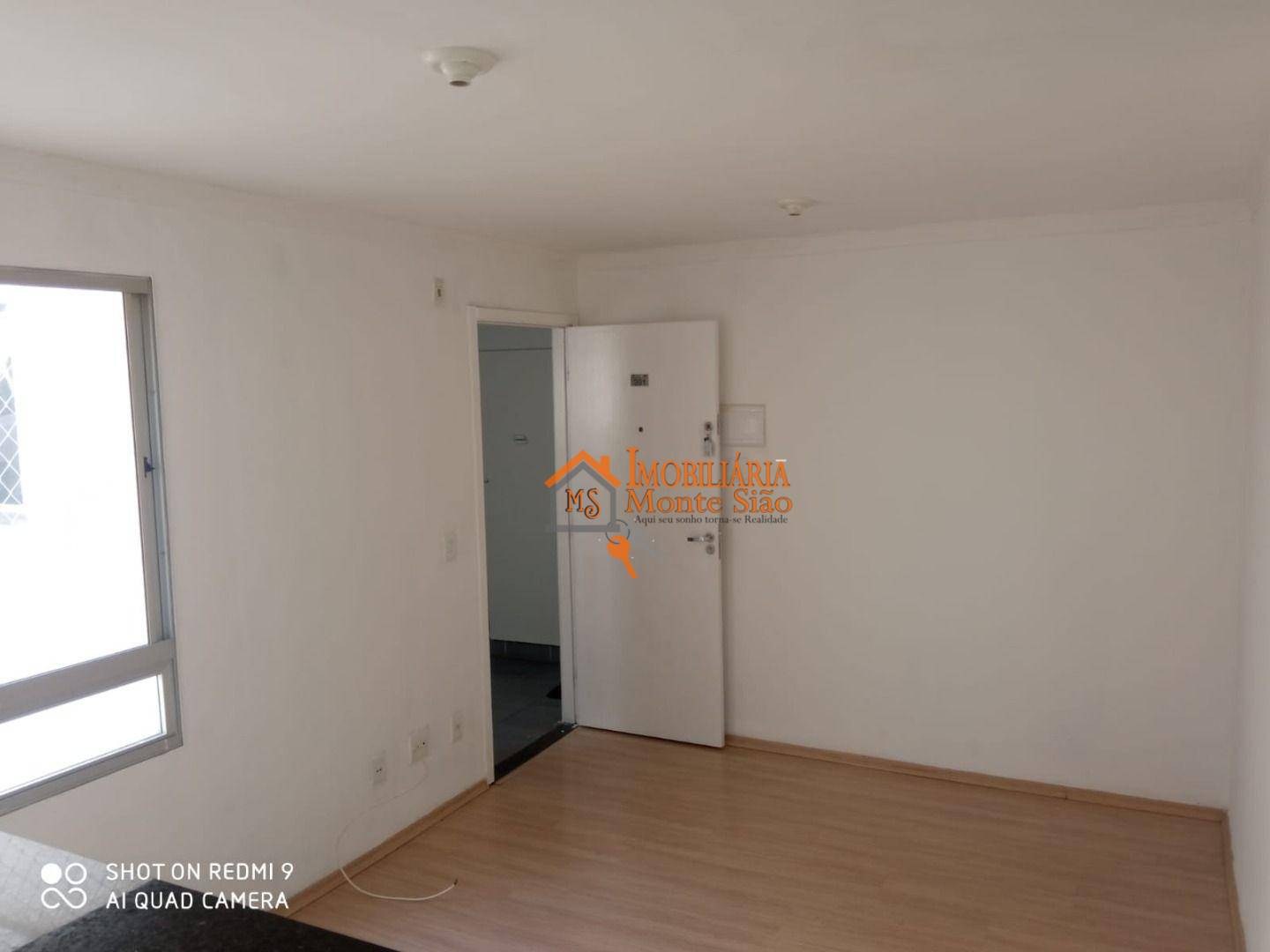 Apartamento à venda com 2 quartos, 45m² - Foto 5