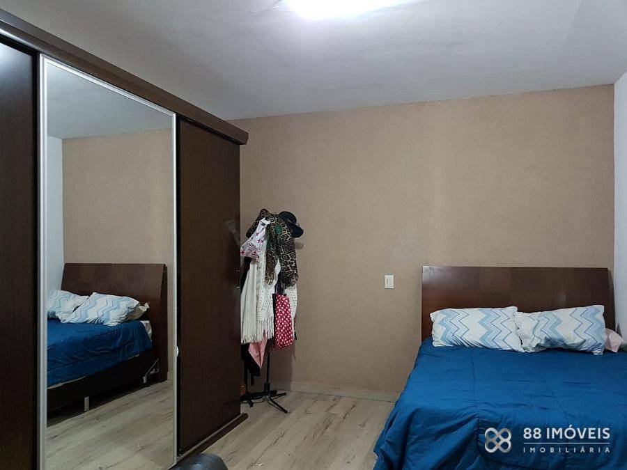 Casa à venda com 3 quartos, 180m² - Foto 10