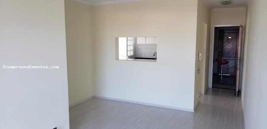 Apartamento à venda com 3 quartos, 72m² - Foto 13