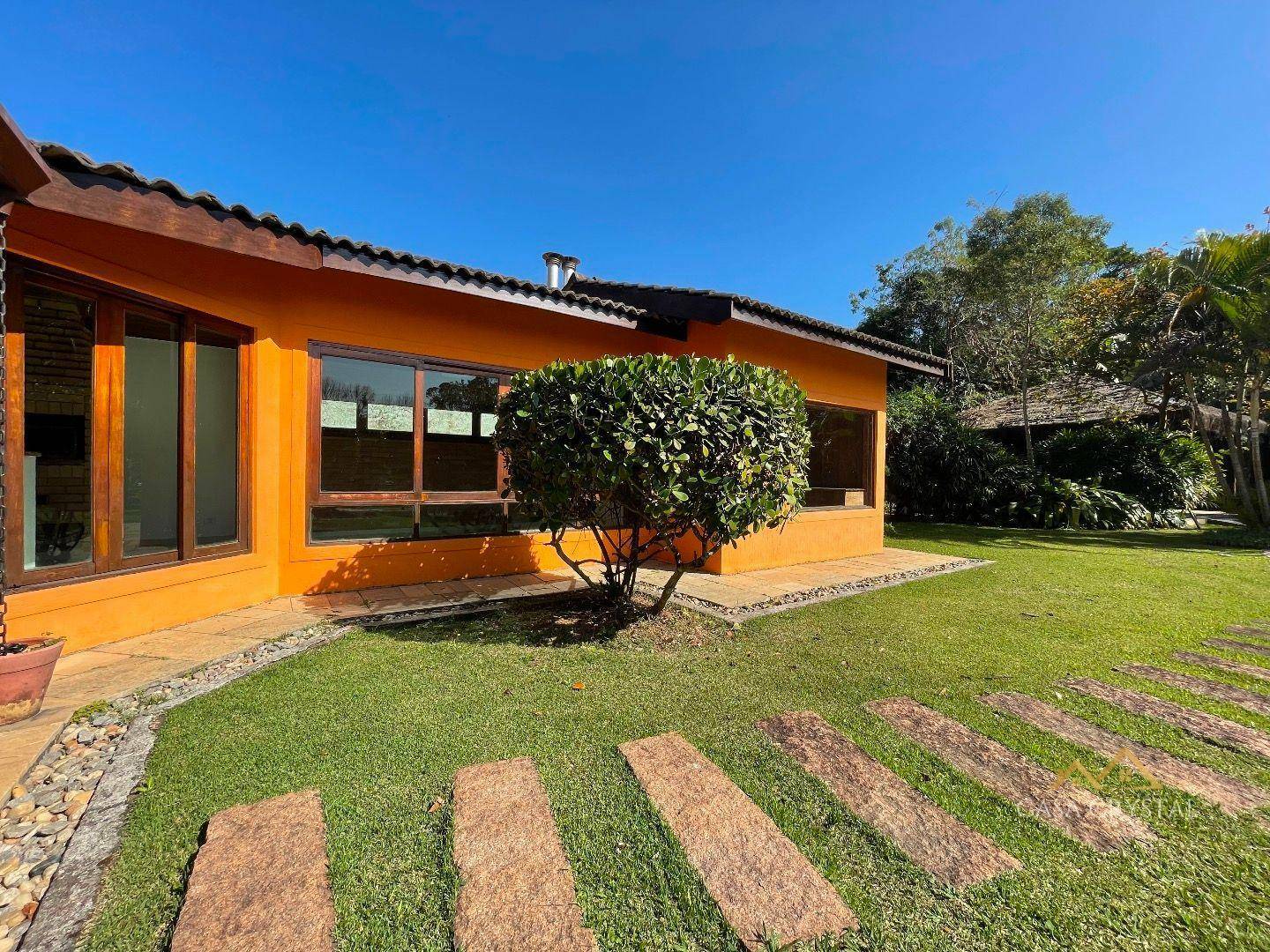 Casa de Condomínio à venda com 3 quartos, 600m² - Foto 42