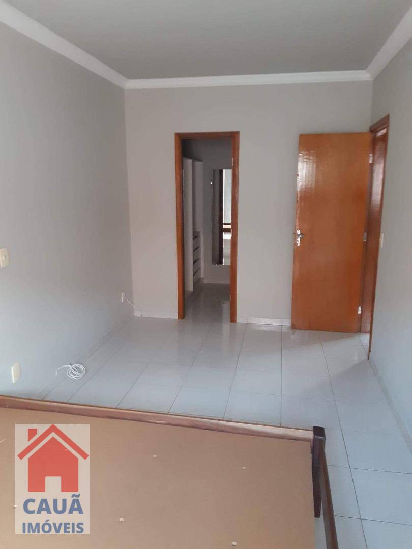 Apartamento à venda com 2 quartos, 70m² - Foto 17