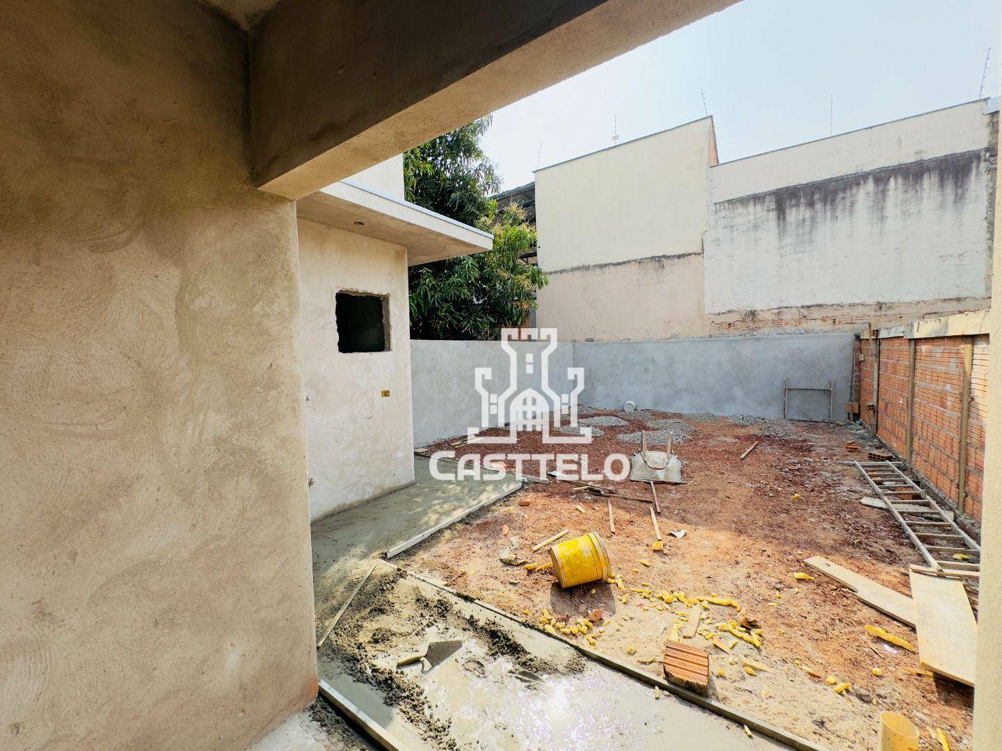 Casa à venda com 3 quartos, 83m² - Foto 10