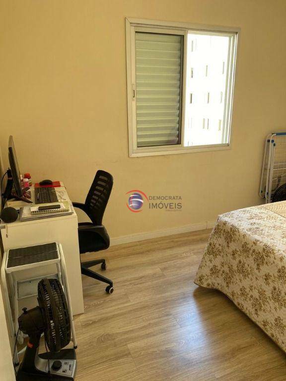 Apartamento à venda com 3 quartos, 67m² - Foto 9