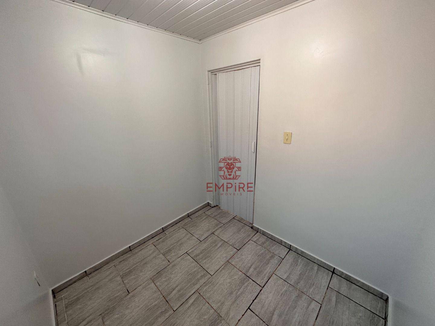 Casa à venda com 3 quartos, 60m² - Foto 18