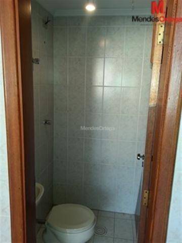 Apartamento à venda com 3 quartos, 206m² - Foto 12