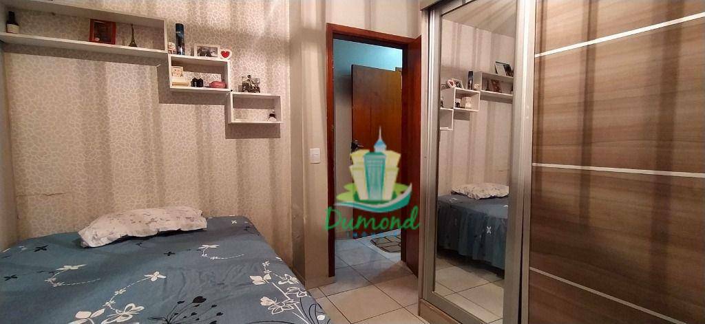 Casa à venda com 5 quartos, 169m² - Foto 18