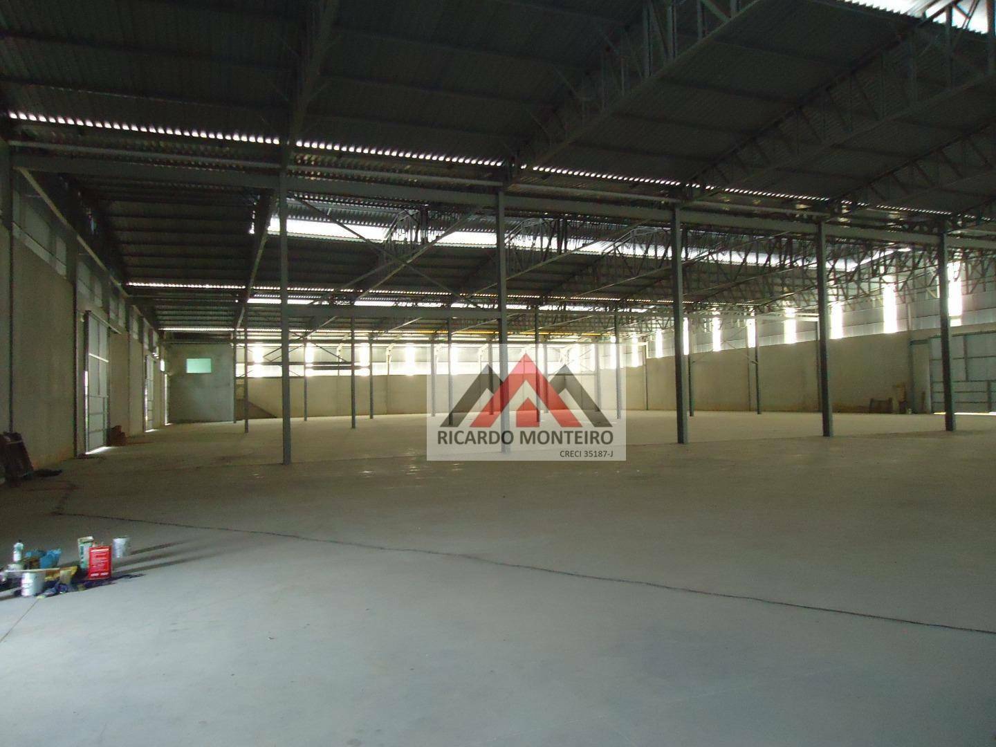 Depósito-Galpão-Armazém para alugar, 6500m² - Foto 2