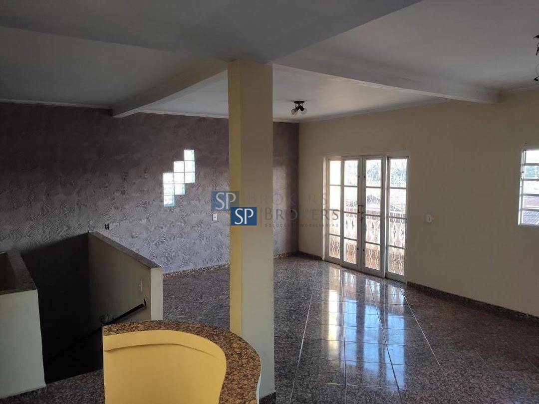 Casa à venda com 4 quartos, 240m² - Foto 41