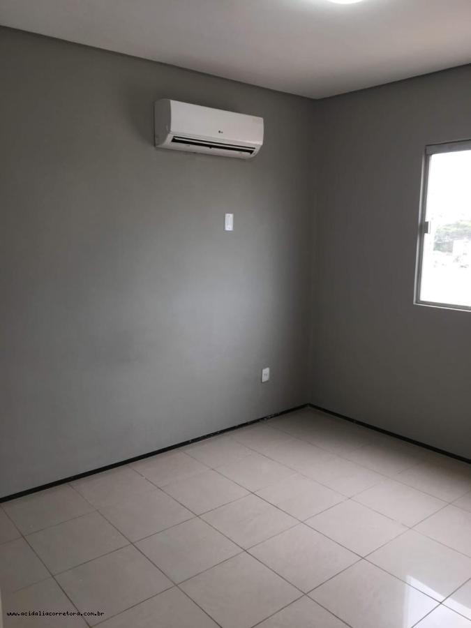 Apartamento para alugar com 3 quartos, 70m² - Foto 17