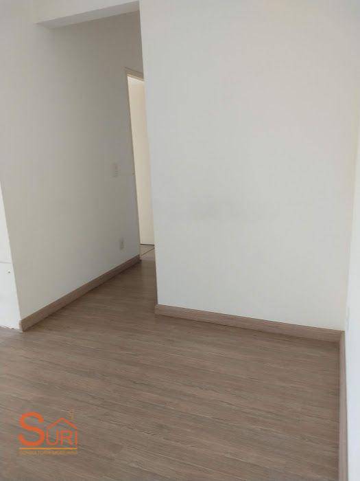 Apartamento à venda com 2 quartos, 67m² - Foto 12