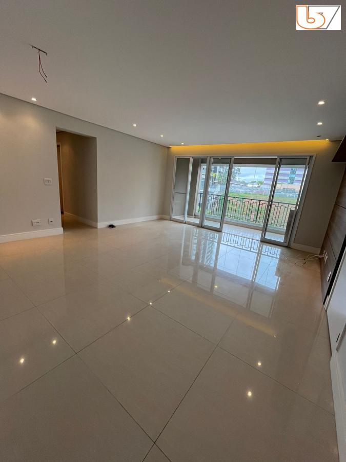 Apartamento para alugar com 2 quartos, 107m² - Foto 1