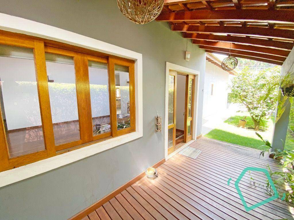 Casa de Condomínio à venda com 3 quartos, 239m² - Foto 11