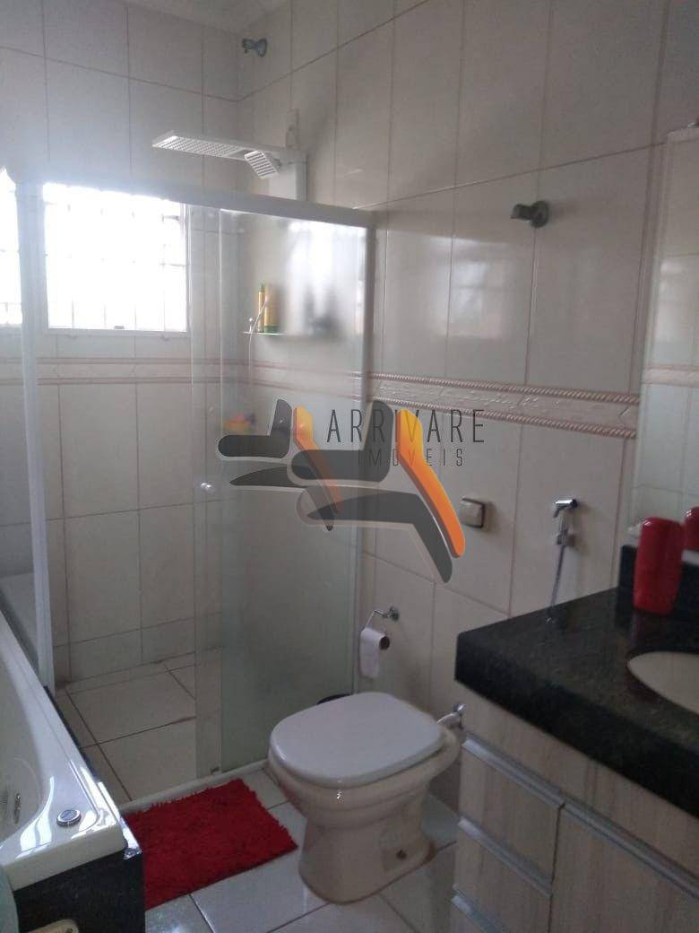 Casa à venda com 3 quartos, 200m² - Foto 31