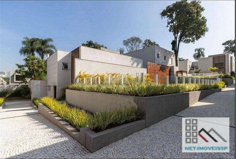 Casa de Condomínio à venda e aluguel com 3 quartos, 600m² - Foto 2