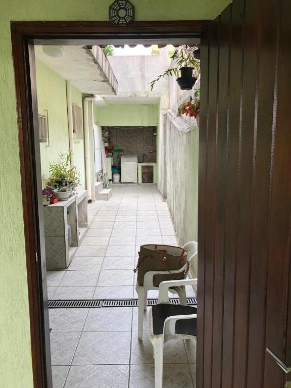 Sobrado à venda com 5 quartos, 200m² - Foto 36