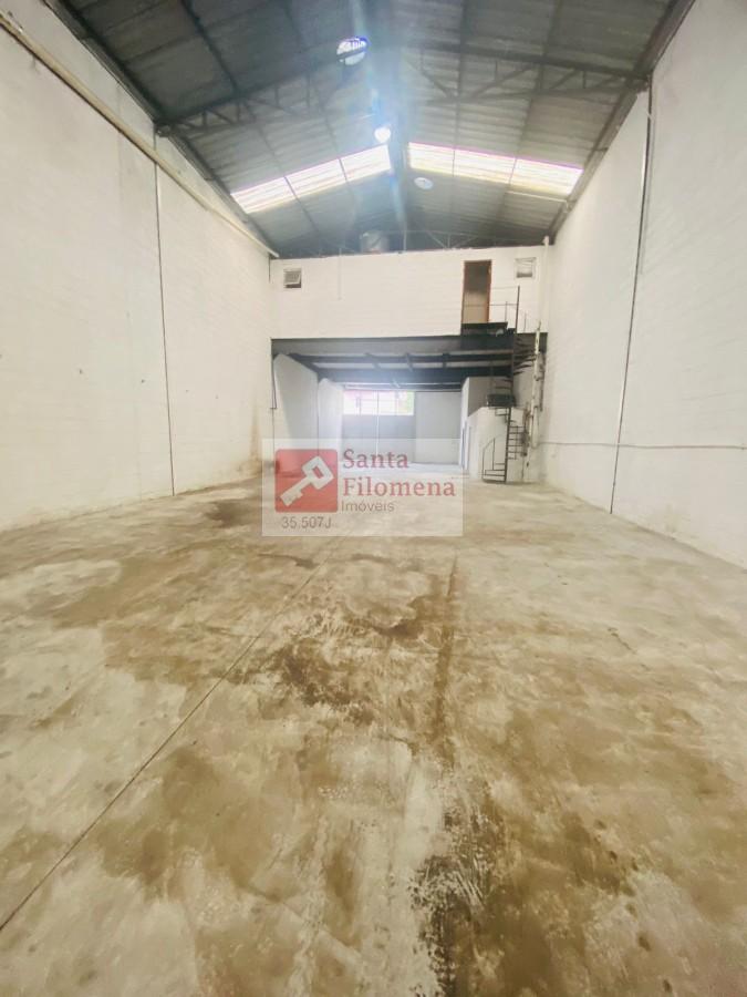 Depósito-Galpão-Armazém para alugar, 715m² - Foto 25