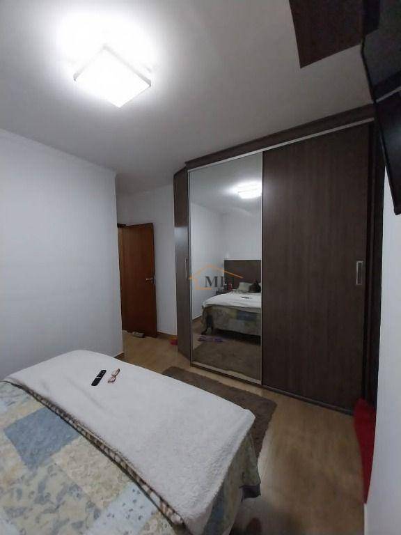 Sobrado à venda com 3 quartos, 180m² - Foto 40