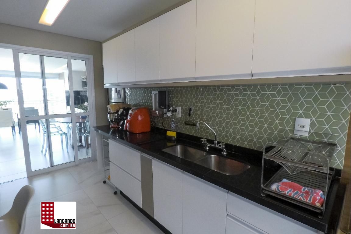 Apartamento à venda com 3 quartos, 183m² - Foto 16