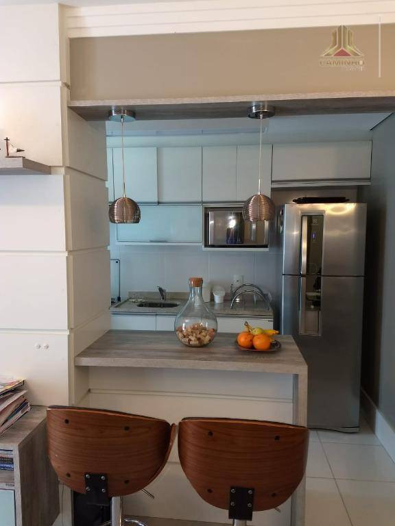 Apartamento à venda com 3 quartos, 79m² - Foto 3