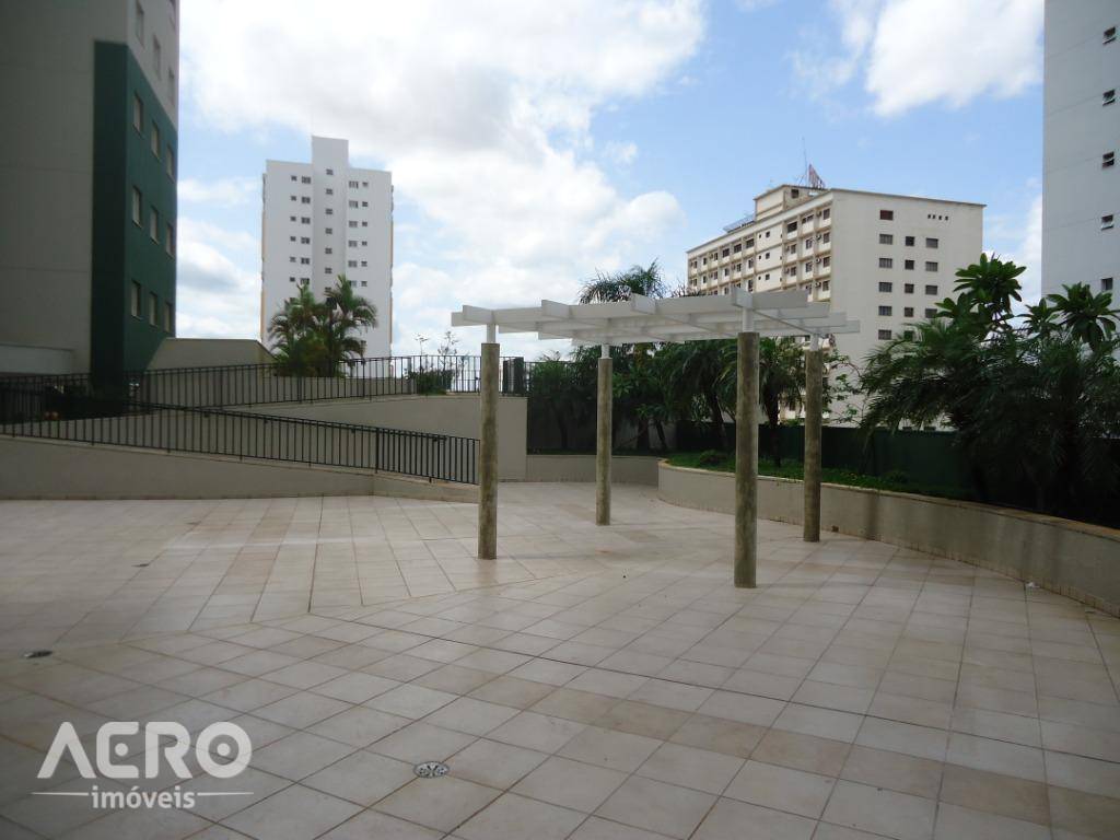 Apartamento à venda com 3 quartos, 86m² - Foto 11