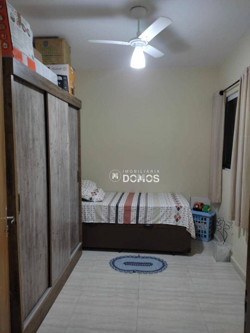 Casa à venda com 5 quartos, 140m² - Foto 6