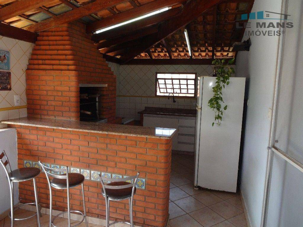 Chácara à venda com 2 quartos, 156m² - Foto 40