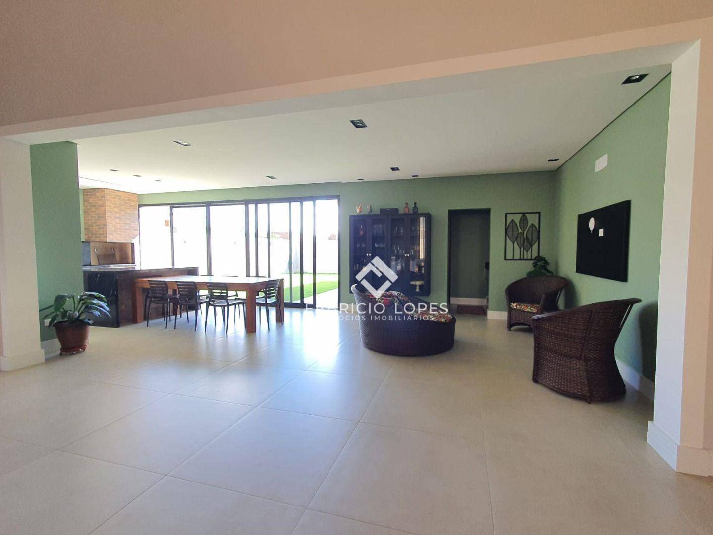 Casa à venda com 4 quartos, 300m² - Foto 6