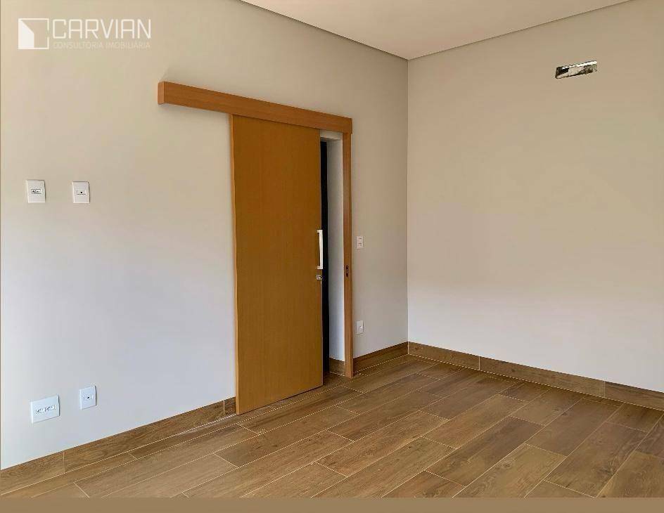 Casa de Condomínio à venda com 3 quartos, 250m² - Foto 18