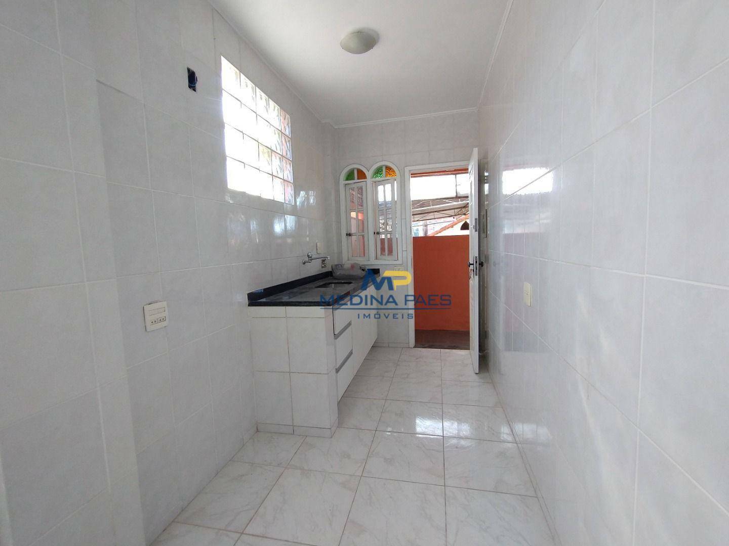 Casa à venda com 1 quarto, 65m² - Foto 5