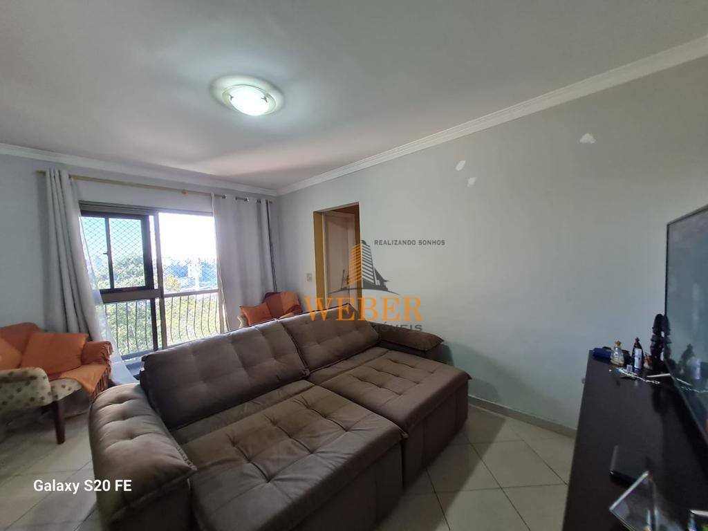 Apartamento à venda com 2 quartos, 75m² - Foto 11