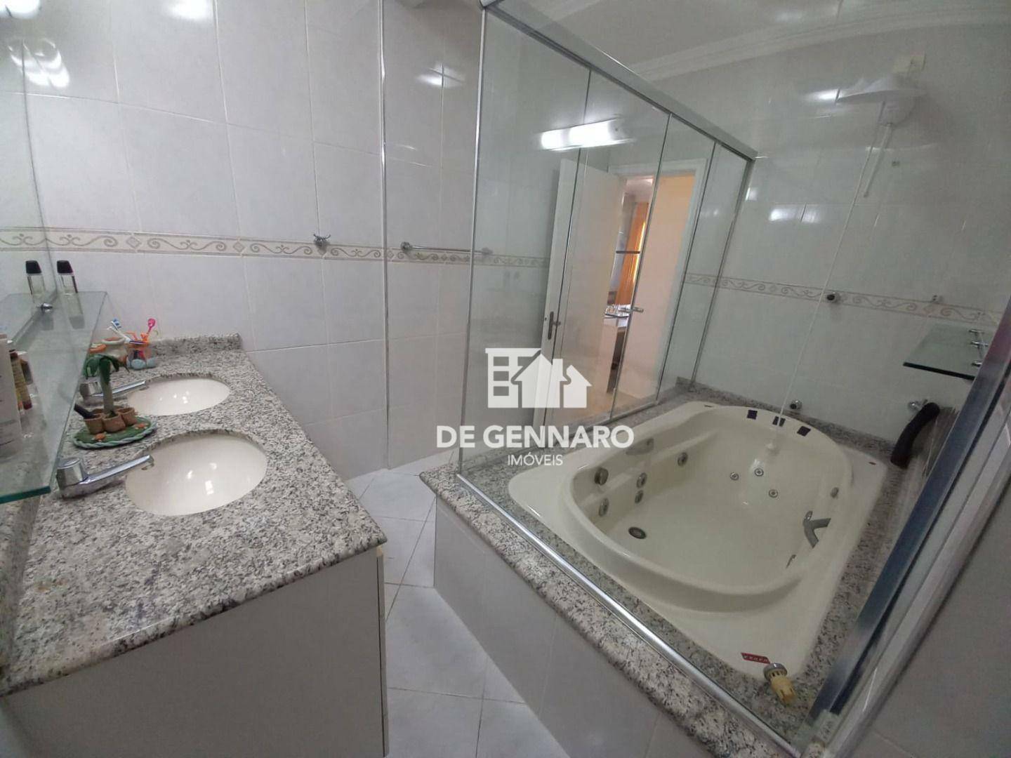 Cobertura à venda com 4 quartos, 300m² - Foto 9