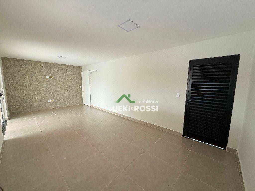 Casa à venda com 3 quartos, 141m² - Foto 5