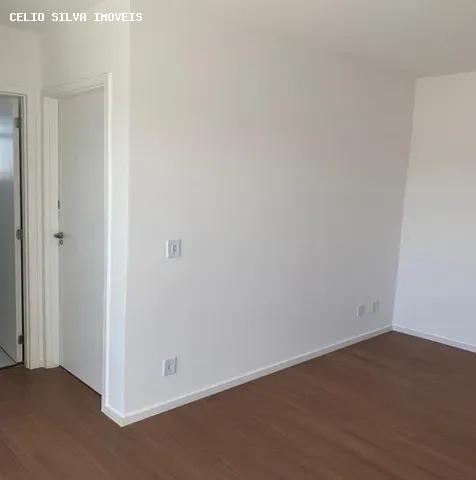 Apartamento à venda com 2 quartos, 45m² - Foto 2