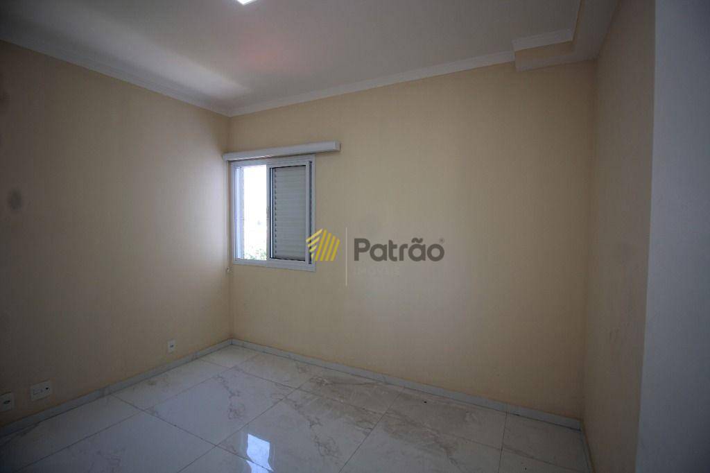 Apartamento à venda com 2 quartos, 64m² - Foto 23