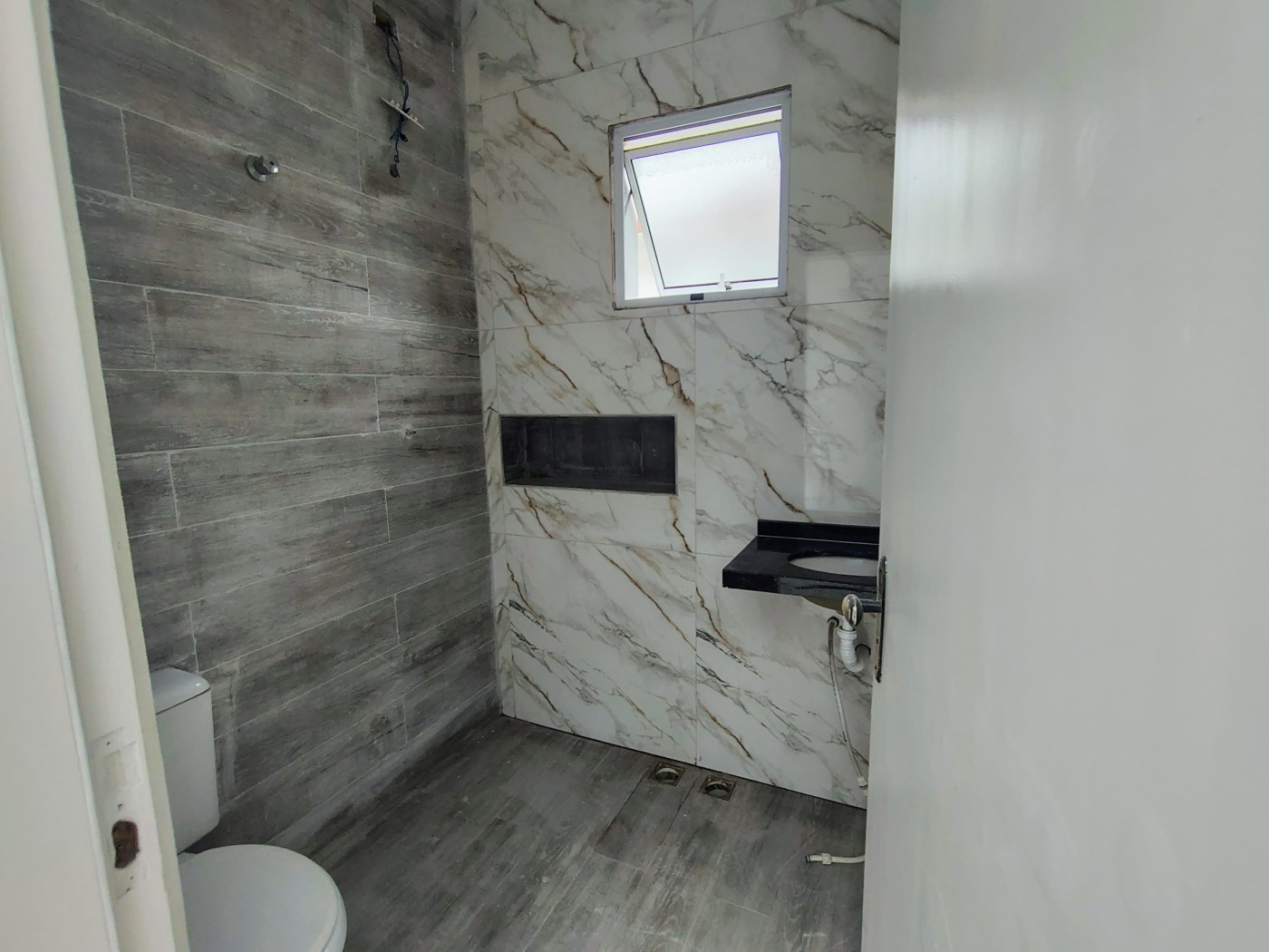 Casa à venda com 2 quartos, 60m² - Foto 15
