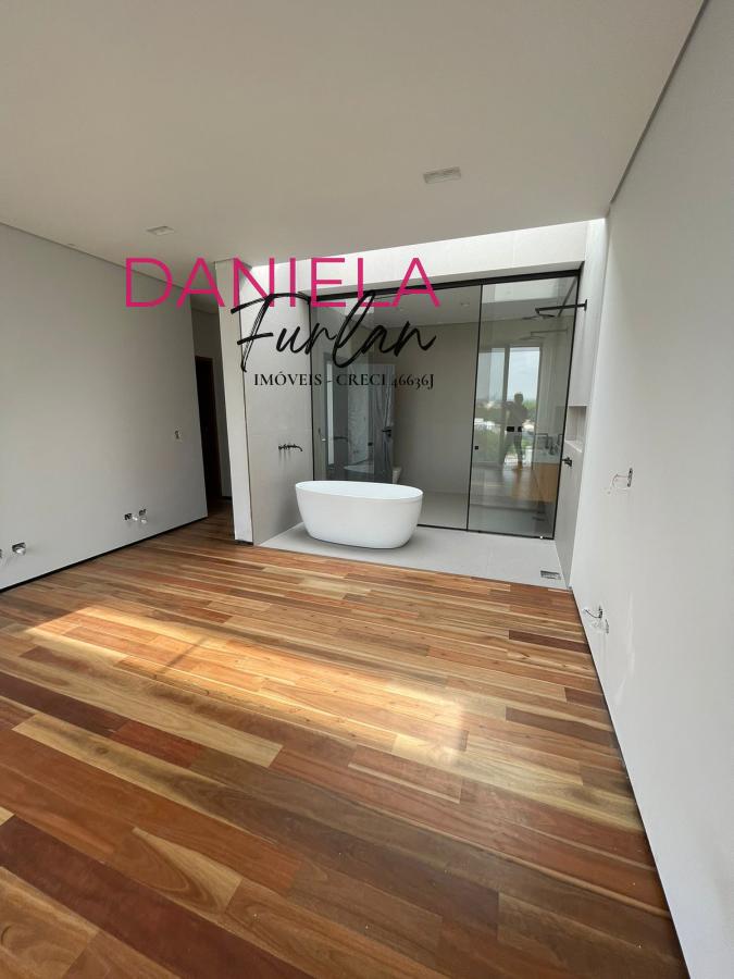 Casa de Condomínio à venda com 4 quartos, 380m² - Foto 29