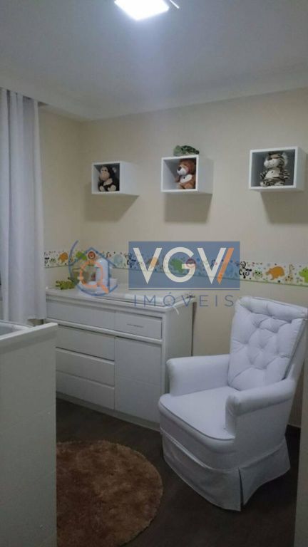 Apartamento à venda com 3 quartos, 80m² - Foto 7