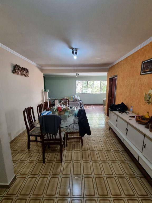 Sobrado à venda com 3 quartos, 300m² - Foto 2