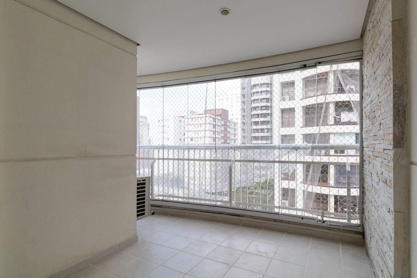 Apartamento à venda com 2 quartos, 65m² - Foto 60