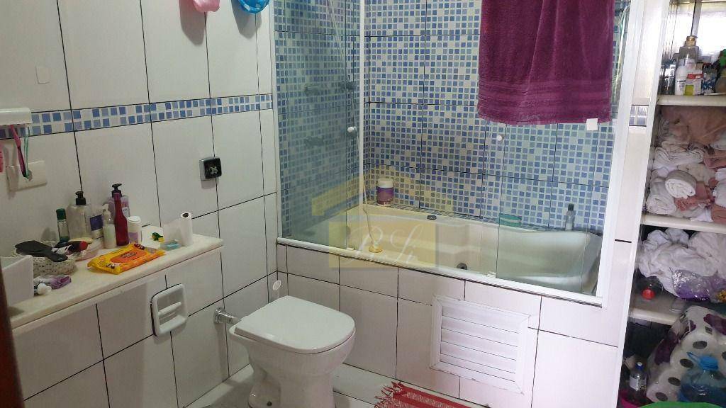 Sobrado à venda com 6 quartos, 350m² - Foto 13