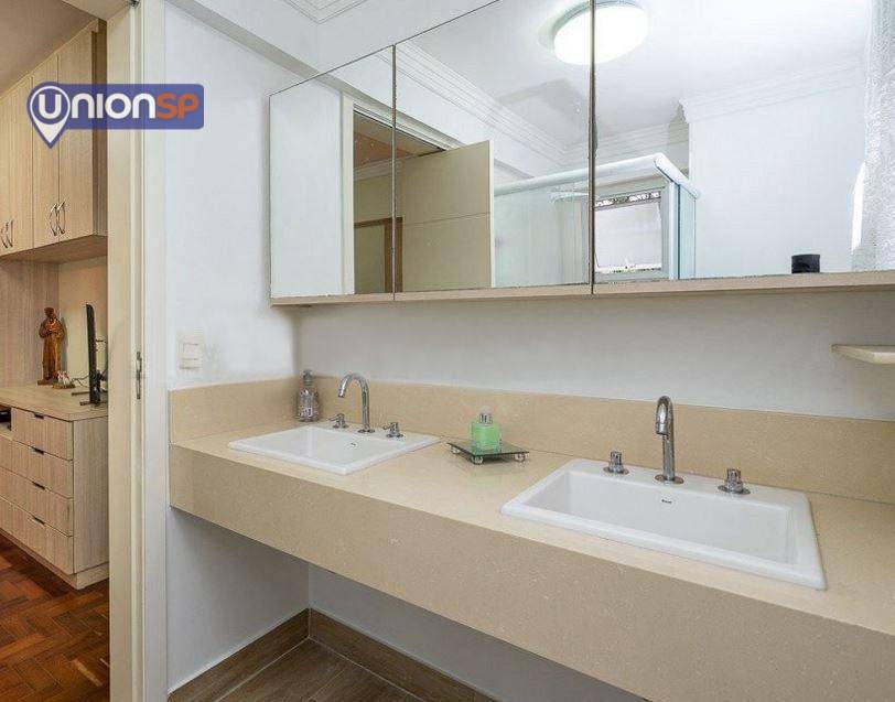 Apartamento à venda com 3 quartos, 130m² - Foto 7